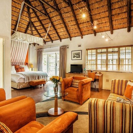Summerhill Guest Estate Pinetown Bagian luar foto